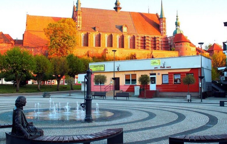 Rynek we Fromborku, Frombork, Poland, Poland